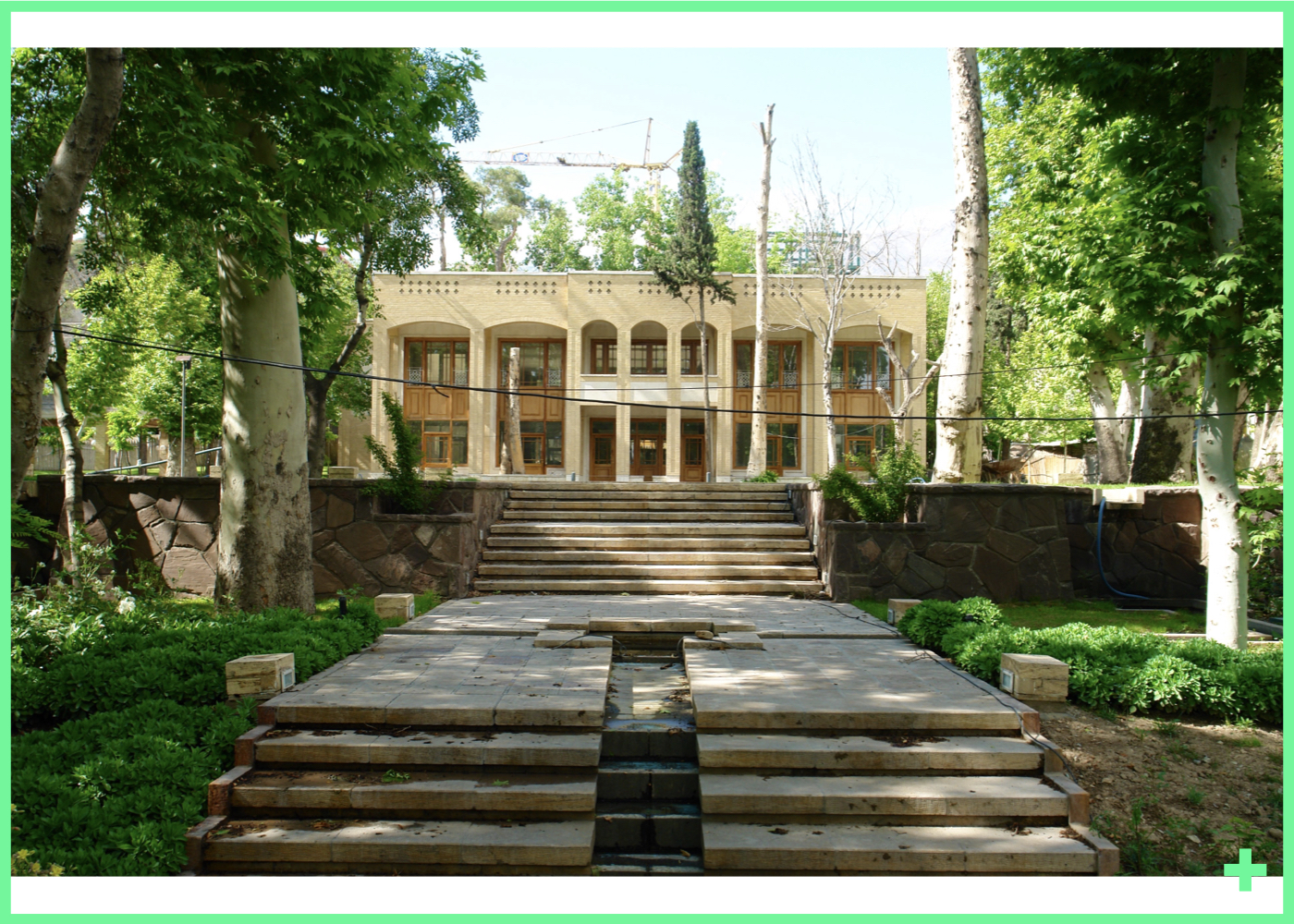 مجموعه ۷۰۰۰ مترمربعی آموزش مدیران و پذیرایی میهمانان وزارت نفت در تهران شامل کوشک، سالن همایش و اقامتگاه – ۱۳۸۲ + Oil Ministry, executive training, Tehran, guest reception, conference hall, pavilion, 2003, hospitality design, government architecture