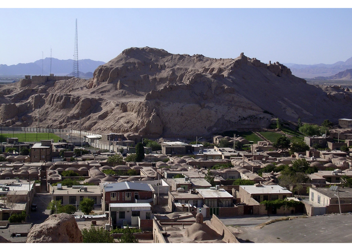 طرح راهبردی ساماندهی قلعه دختر و قلعه اردشیر در کرمان – ۱۳۸۳ + Strategic restoration plan for Ghaleh Dokhtar and Ghaleh Ardeshir castles in Kerman – 2004
